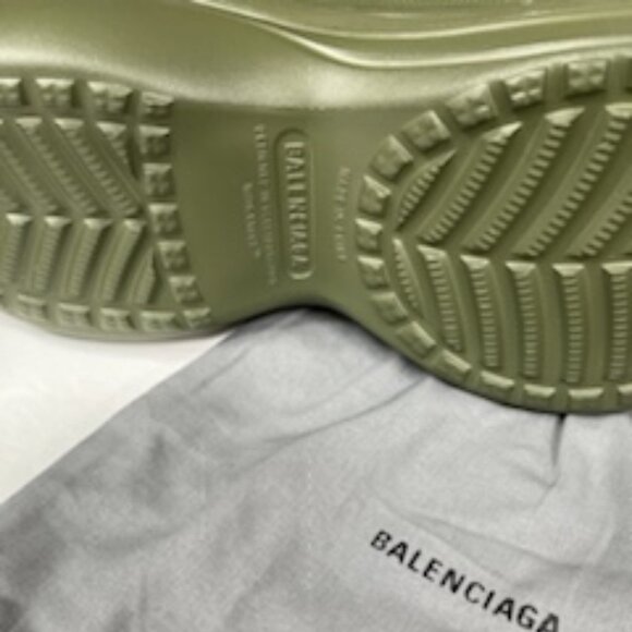 LUXURY DESIGNER ALERT!  Balenciaga Mule Rubber Crocs - Picture 10 of 16